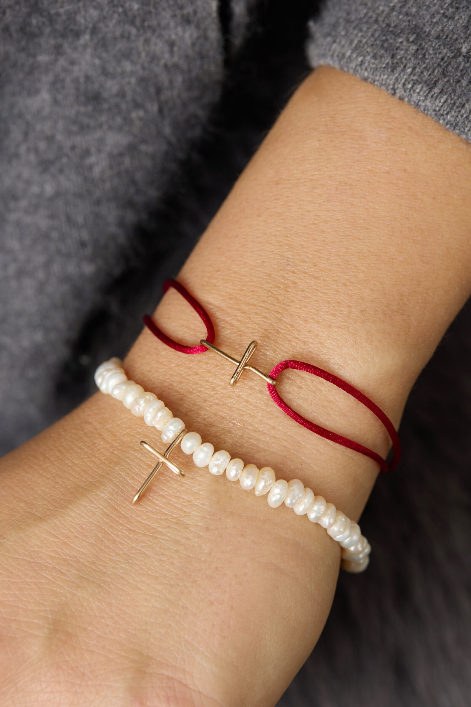 Narukvica biseri krstić